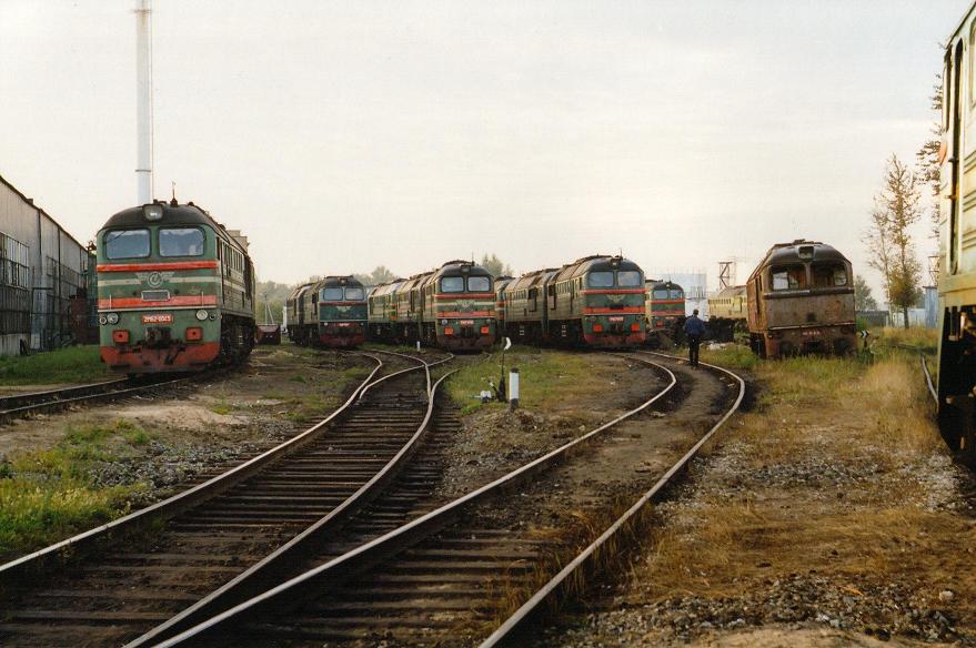 2M62 locos
17.09.1999
Radviliškis depot
Võtmesõnad: radviliskis