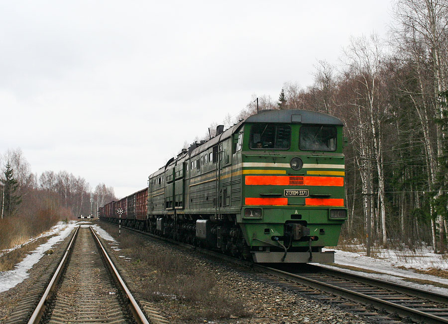 2TE10M-3371 (Belorussian loco)
25.03.2010
Krauja

