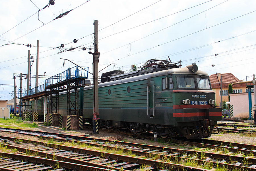 VL11M-123
06.06.2013
Mukacheve depot
