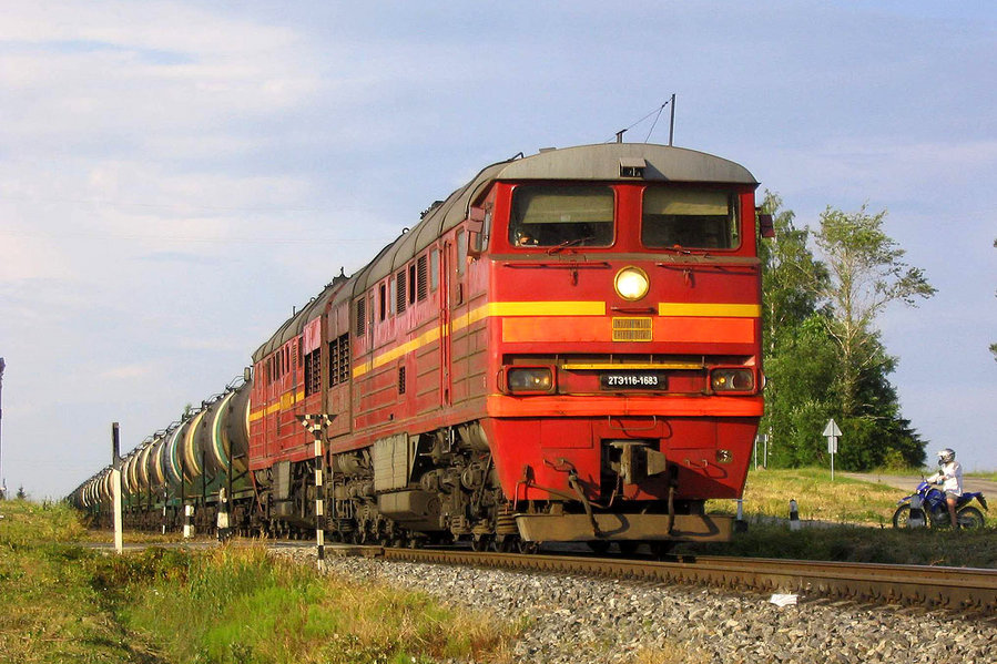 2TE116-1683 (actual 2TE116- 504, Russian loco)
15.07.2005
Kadrina - Tapa
