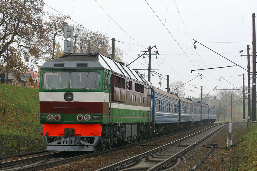 TEP70K-0326 (Belorussian loco)
27.10.2009
Pavilnys - Vilnius
