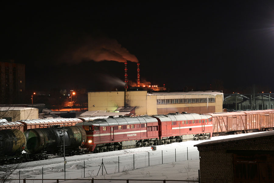 2TE116-1684 (actual 2TE116- 283A/ 376B, Russian loco)
13.02.2011
Narva
Võtmesõnad: artistic