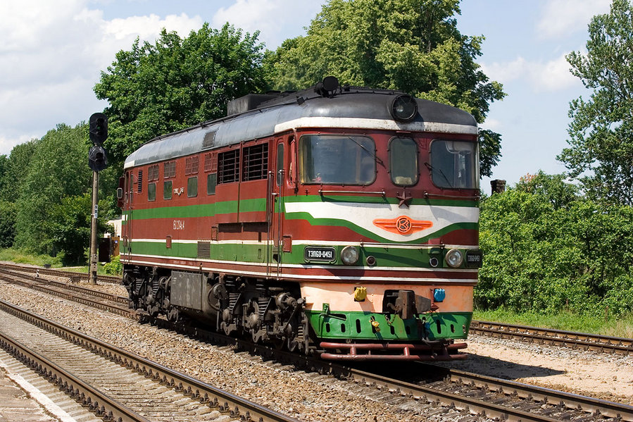 TEP60-0451 (Belorussian loco)
18.06.2007
Kyviškės
Võtmesõnad: kyviskes