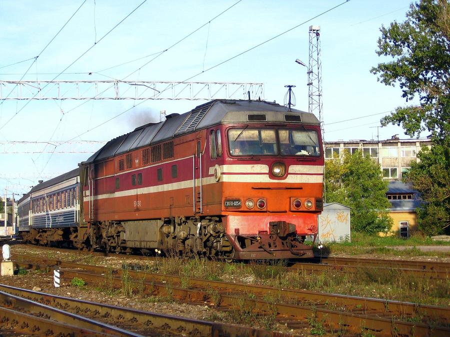 TEP70-0254 (Russian loco)
04.10.2005
Tallinn-Balti
