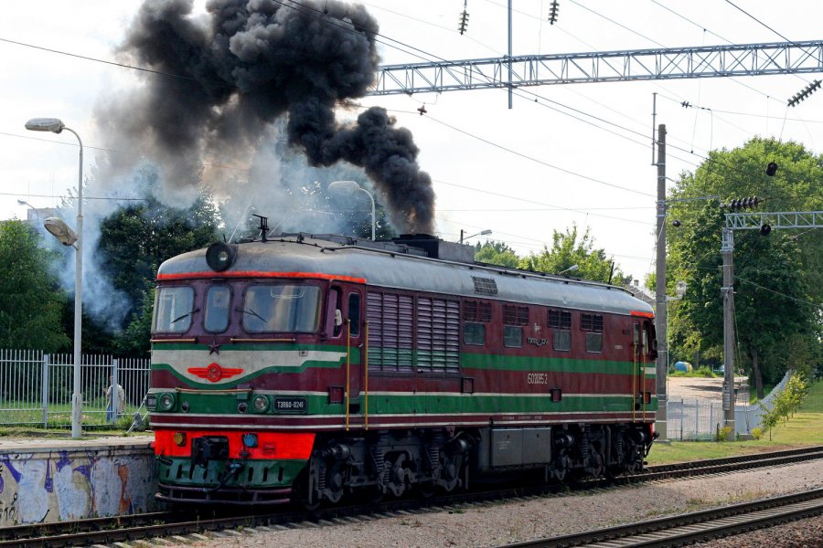 TEP60-0241 (Belorussian loco)
05.08.2011
Vilnius
