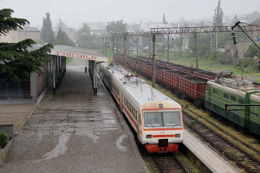 ES-004, train Kutaisi I - Mahinjauri
19.05.2014
Kutaisi I
