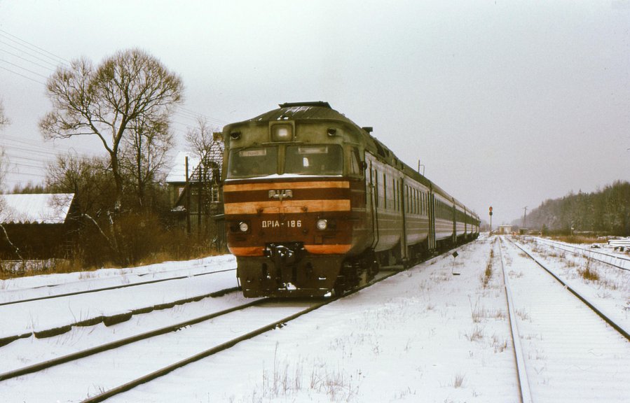 DR1A-186
02.1988
Tootsi
