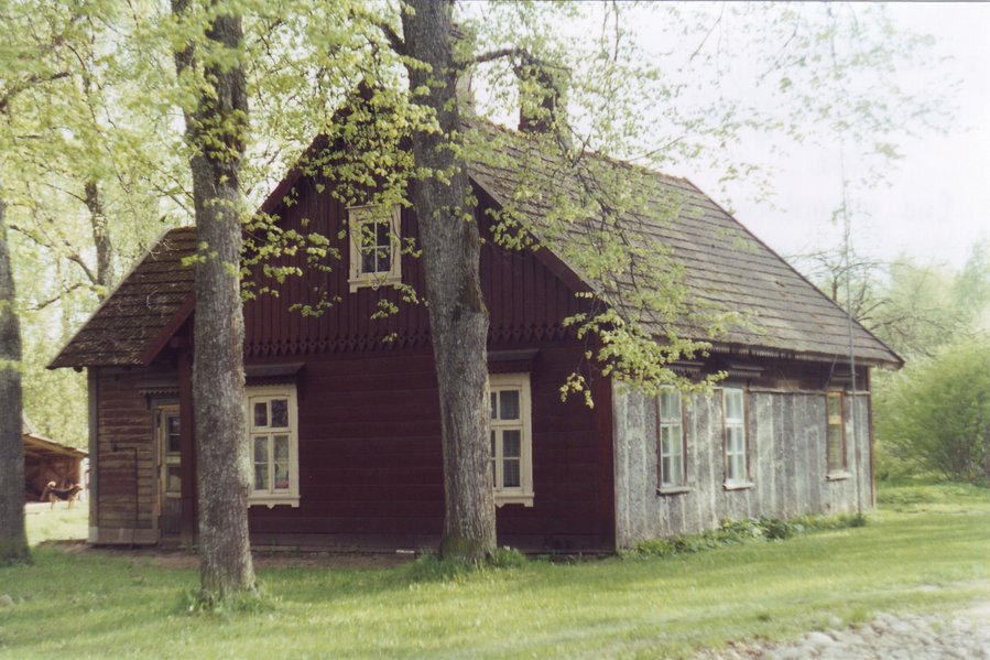 Õisu station (narrow gauge)
13.05.2001

