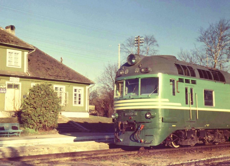 D1-220
10.1971
Kaarepere
