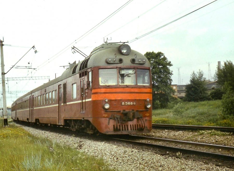 D1-388
07.1977
Tallinn - Ülemiste

