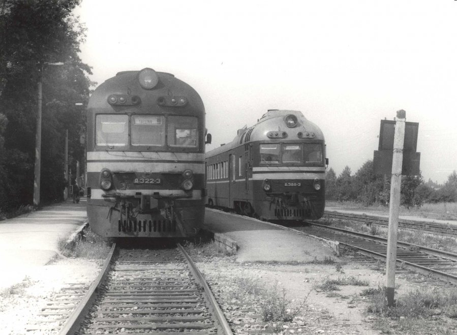 D1-388 & 322
08.1984
Kohila
