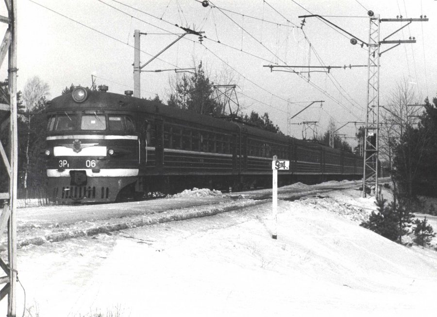 ER1- 06
02.1984
Pääsküla
