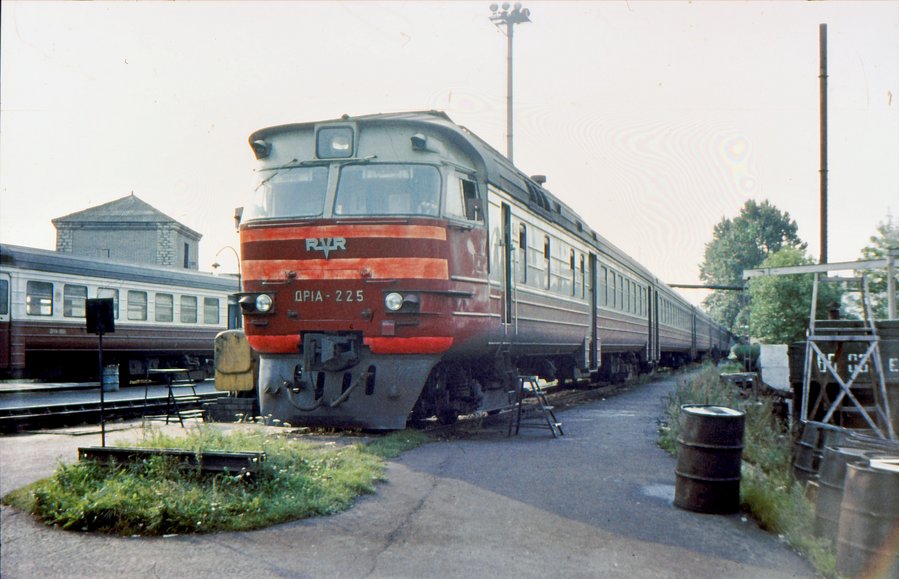 DR1A-225
06.1985
Tallinn-Väike
