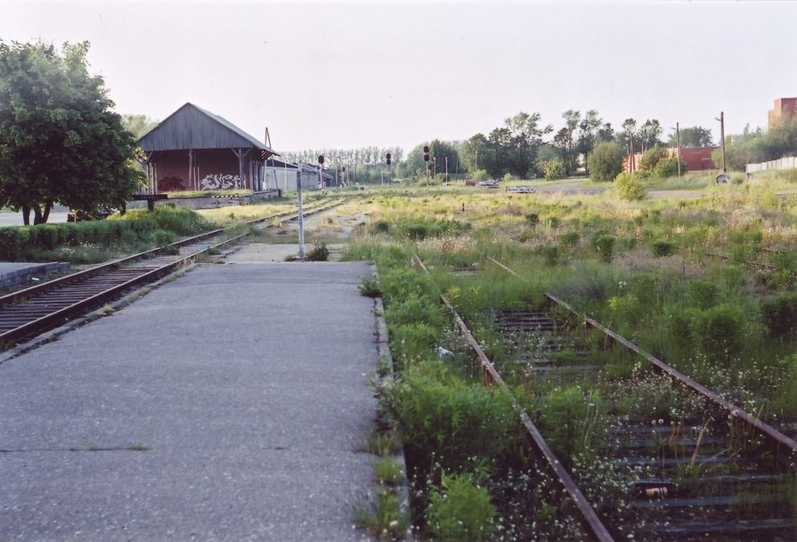 Limbaži station
06.06.2003
Riga - Mõisaküla line
Võtmesõnad: limbazi