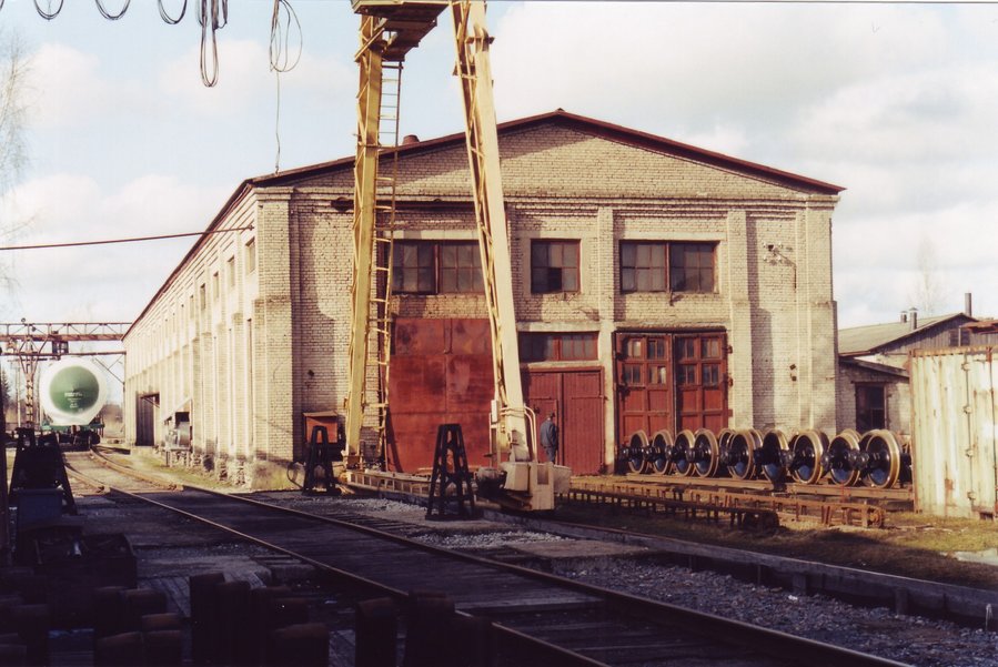 Mõisaküla depot (narrow gauge)
14.03.2001
