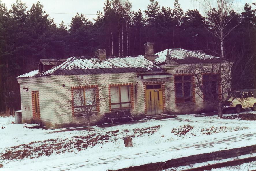 Mustjõe station
01.03.1998

