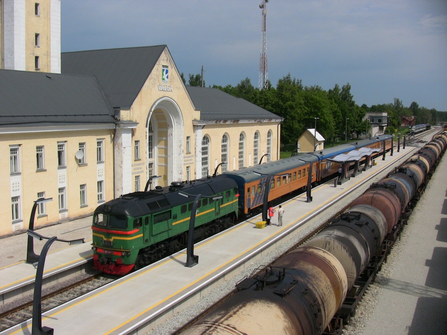 M62-1247 (Latvian loco) with tourist train
01.07.2011
Valga
