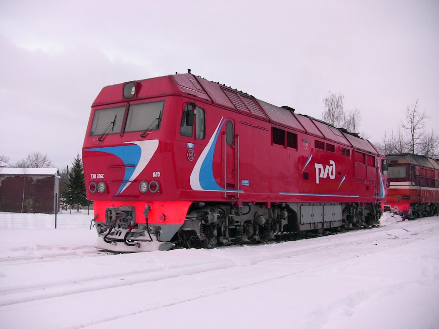 TEP70BS-085 (Russian loco)
03.01.2011
Narva
