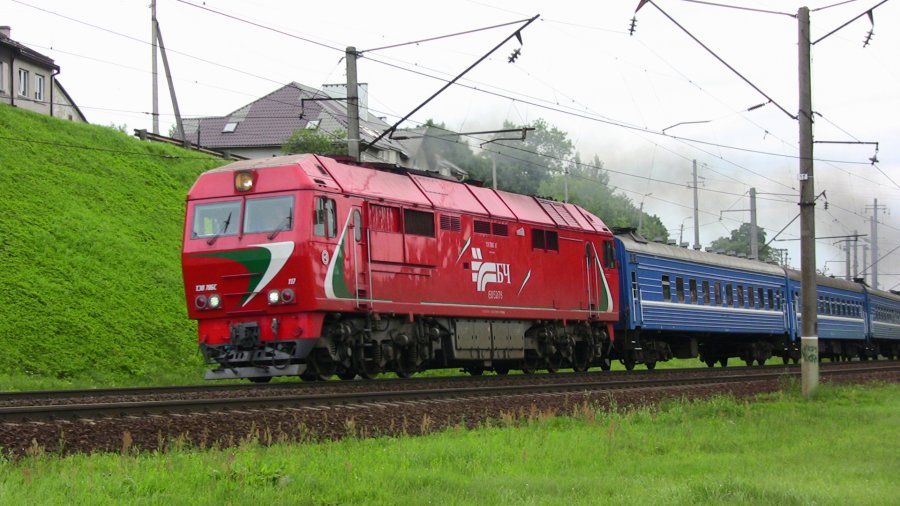 TEP70BS-117 (Belorussian loco)
04.07.2011
Vilnius
