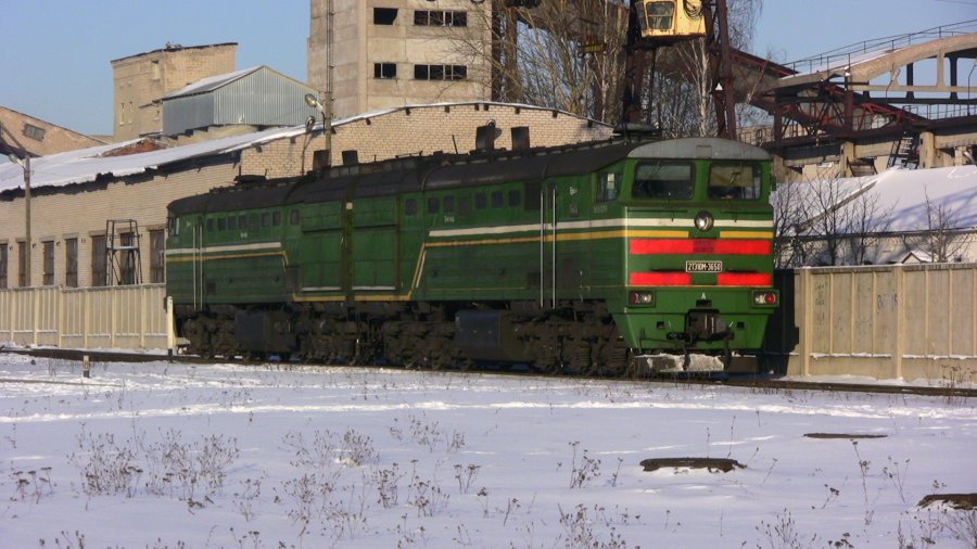 2TE10M-3650 (Belorussian loco)
28.01.2012
Daugavpils
