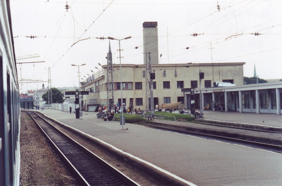 Rīga Pasažieru station
11.07.2001
Võtmesõnad: riga pasazieru