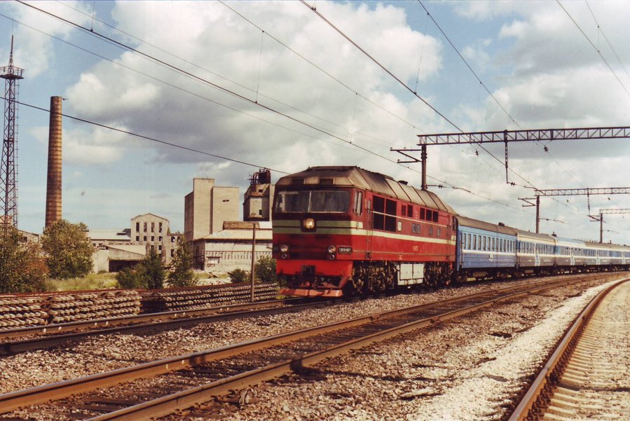 TEP70-0127 (Russian loco)
08.2000
Ülemiste

