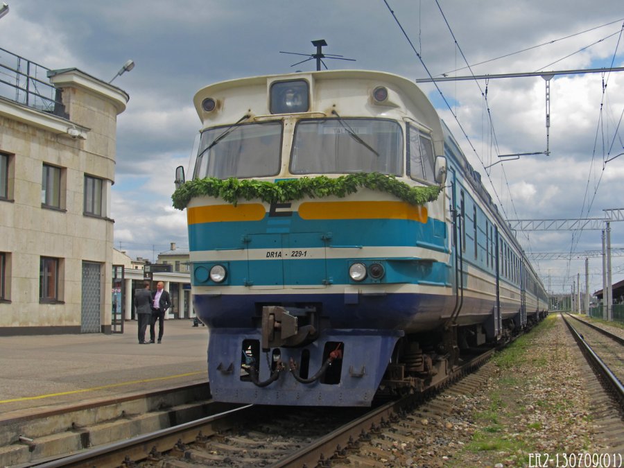 DR1A-229 (Estonian loco)
05.06.2012
Rīga-Pasažieru
Võtmesõnad: riga-pasazieru