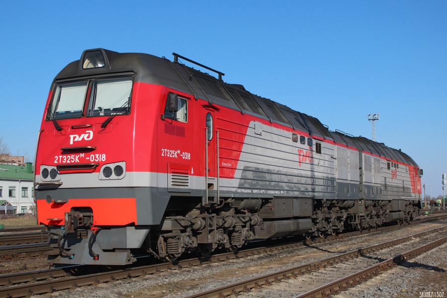 2TE25KM-0318 (Russian loco)
06.04.2019
Rezekne-II
Võtmesõnad: rezekne