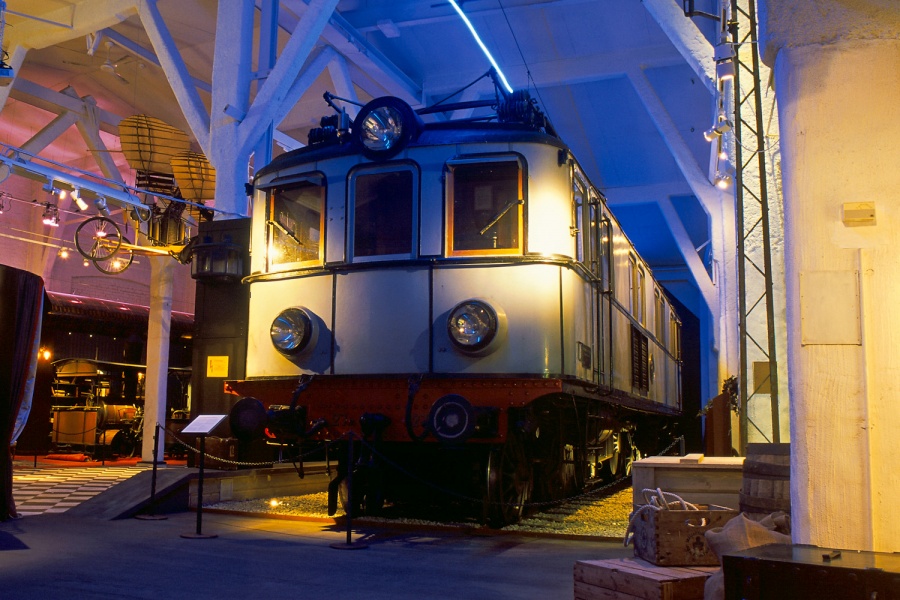 Pa 27 (electric locomotive built in 1914)
06.2015
Gävle, Swedish Railway Museum
