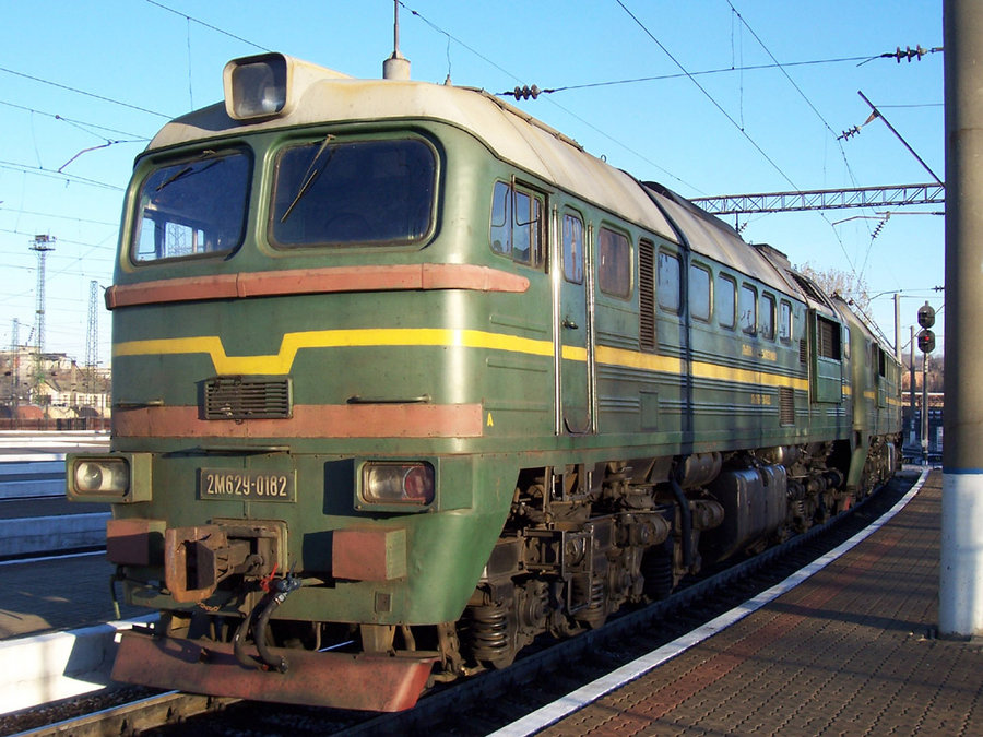 2M62U-0182
10.2006
Lvov
