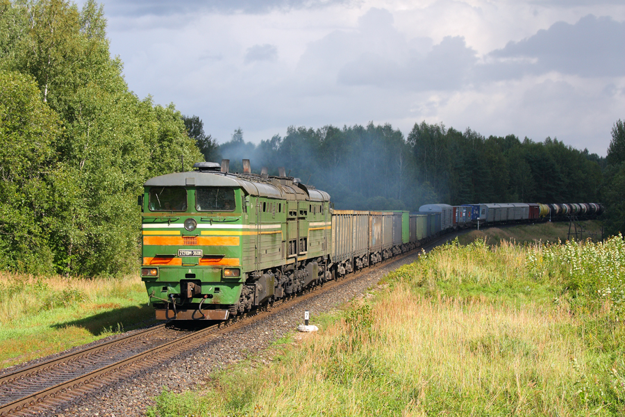 2TE10M-3608 (Belorussian loco)
Izvalda - Naujene
Schlüsselwörter: 2TE10M Daugavpils Izvalda Naujene