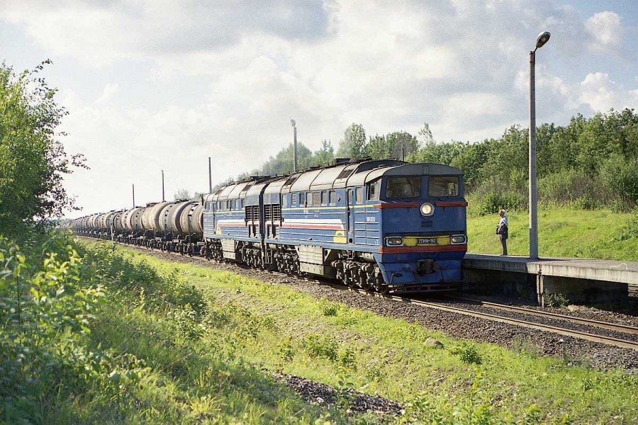 2TE116- 152 (Russian loco) 
06.2000
Patika
