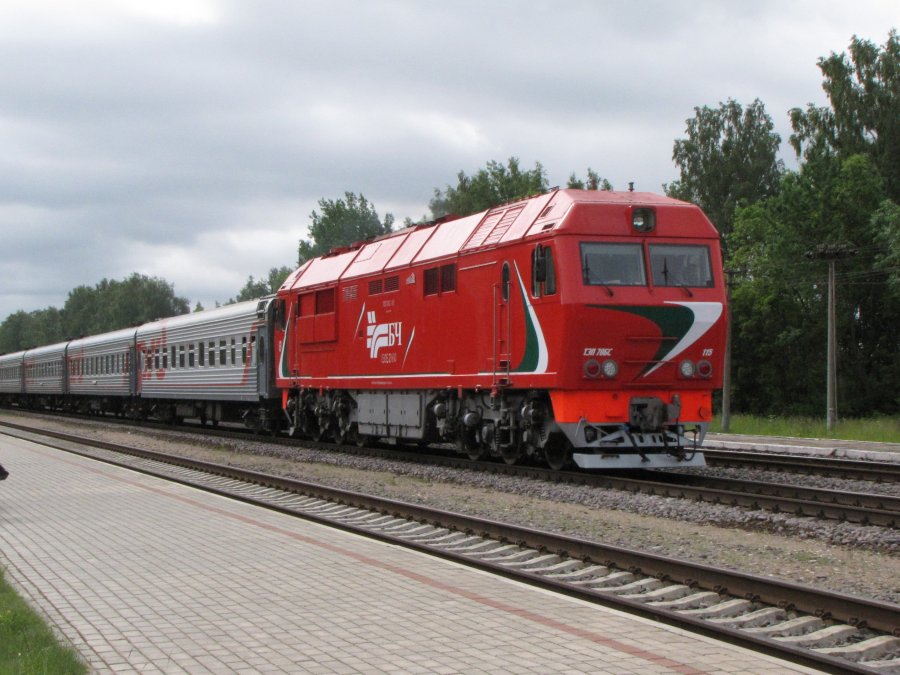 TEP70BS-115 (Belorussian loco)
06.2010
Kyviškės
Võtmesõnad: kyviskes