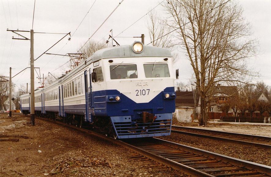 ER2-1294 (EVR ER2-2107/2108)
05.04.1999
Tallinn - Ülemiste
