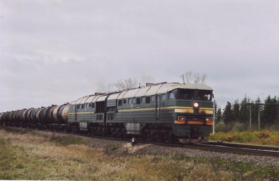2TE116- 428 (Russian loco)
18.10.2003
Lehtse
