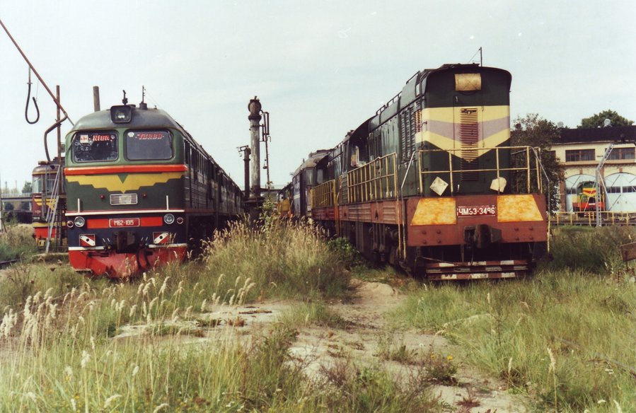 M62-1015+ČME3-3486 (Estonian loco)
02.09.2001
Rīga-Šķirotava depot
Keywords: riga-skirotava