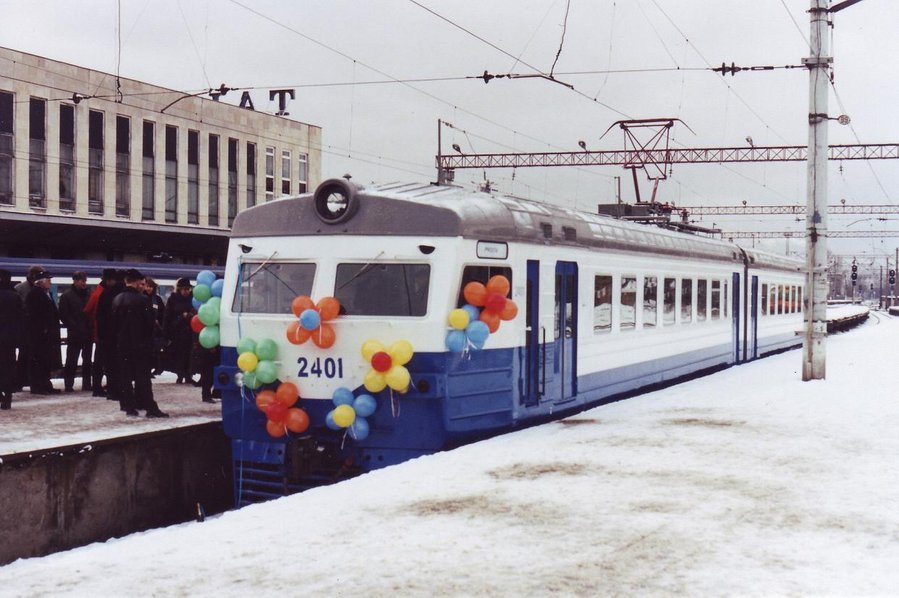 ER2-1293 (EVR ER2M-2401)
30.01.2001
Tallinn-Balti
