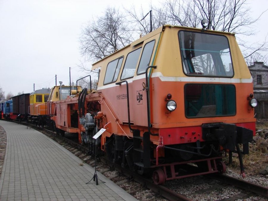 VPP1200-259 railway maintenance machine
16.12.2008
Rīga museum
Võtmesõnad: riga