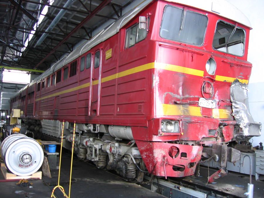 2TE116UP-0001 (Russian loco)
04.2005
Tapa depot
Võtmesõnad: accidents
