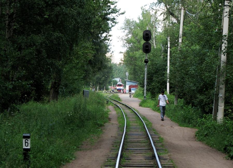 Entrance to Ozenrnaya station, MOZhD
23.07.2009
