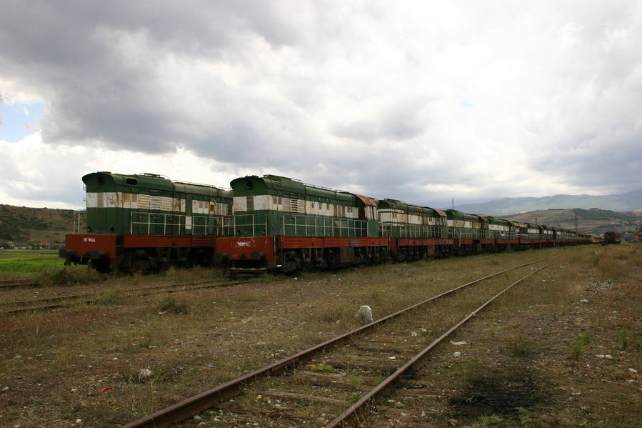 T669-1009+1021 (ČME3)
09.2006
Prenja (26-ČME3+6-ČME2+1-V200)

