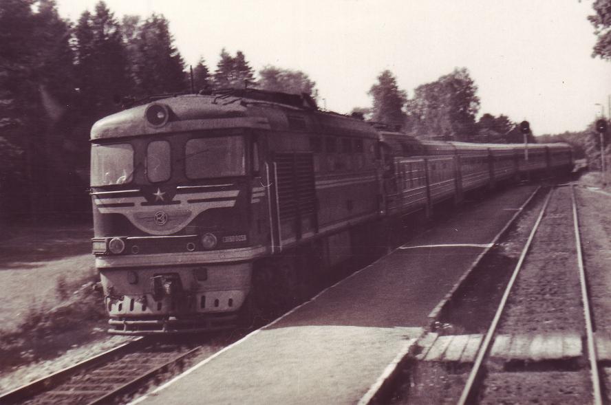 TEP60-0058 (Latvian loco)+DR1A 
1988
Hagudi
