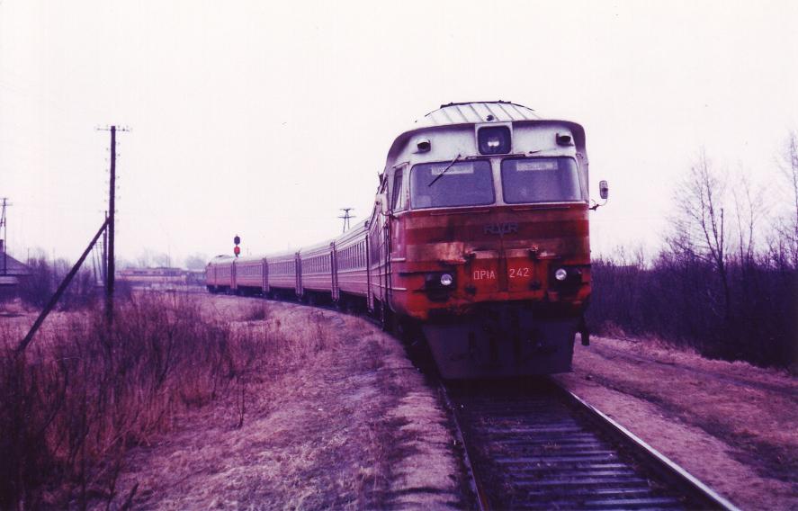 DR1A-242 (Estonian DMU)
18.04.1993
Pytalovo
