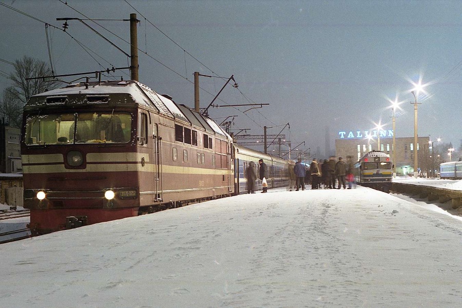 TEP70-0052 (Russian loco)
07.01.2002
Tallinn- Balti
