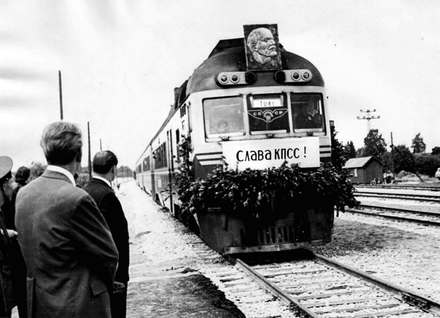 D1-473
07.07.1972
Türi, first 1520 mm train Tallinn-Türi
