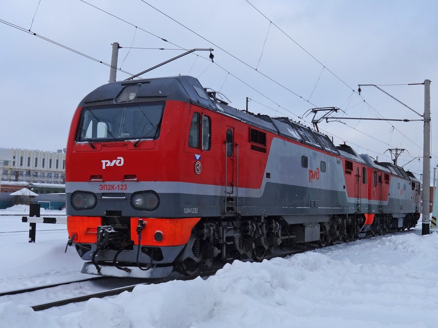 EP2K-123
01.12.2014 
Omsk depot
Võtmesõnad: ЭП2К-123