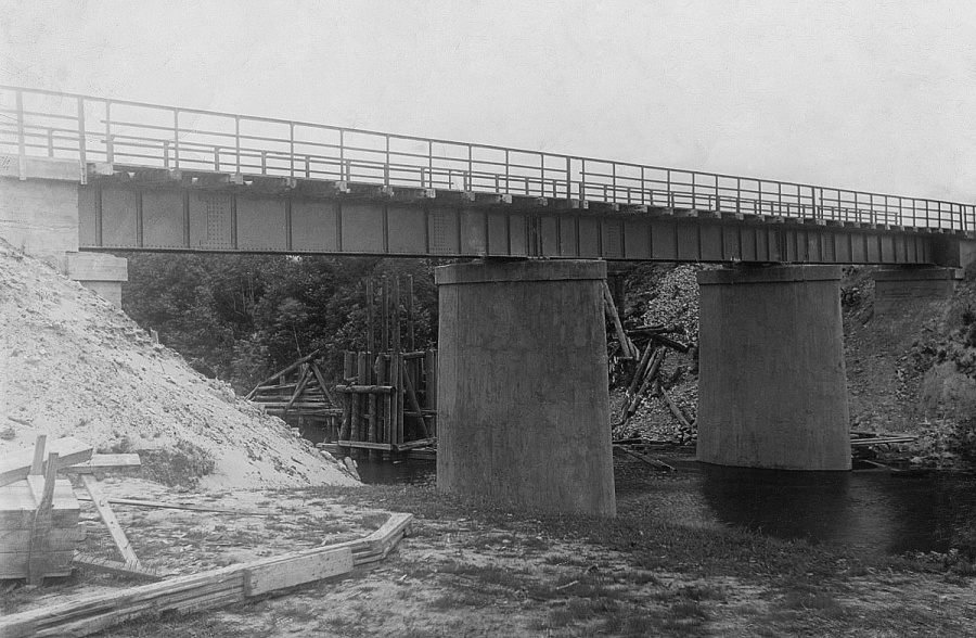 Sauga river bridge
~1960
Lavassaare - Pärnu - Sindi line
