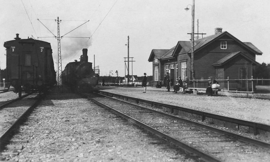 Aw 15
~1926
Pääsküla station

