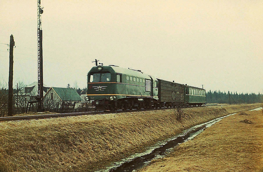 TU2-146 with Rūjiena - Mõisaküla passenger train
17.04.1973
Mõisaküla
