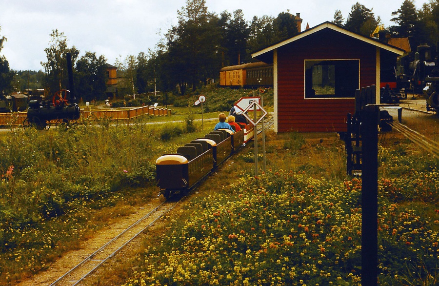 Dr12 
18.07.1991
Haapamäki, garden railway
